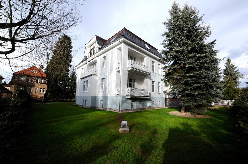 Villa Cervi Cieplice Jelenia Gora Exterior photo
